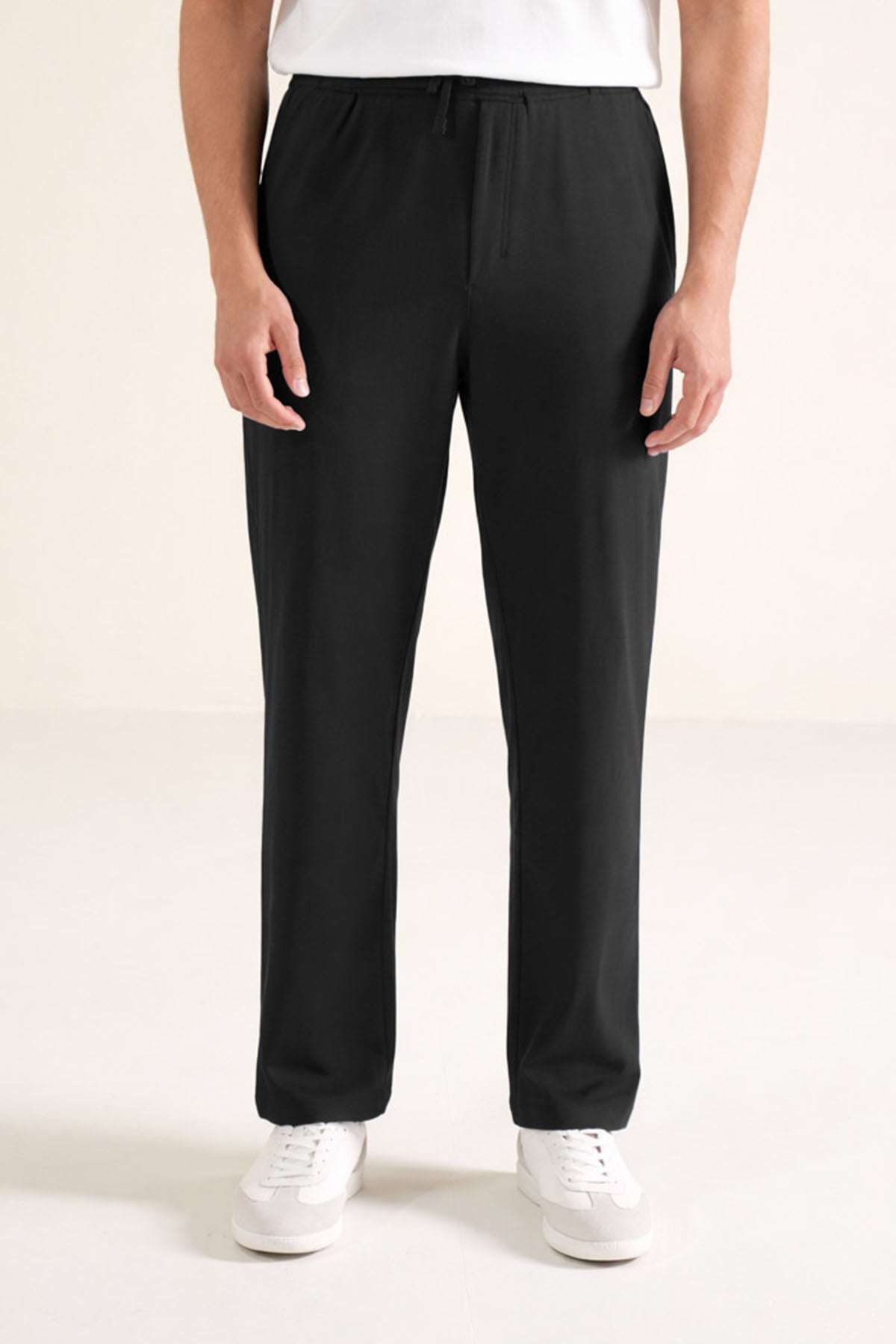 MEN BASIC SWEAPANTS-DOUBLE KNIT