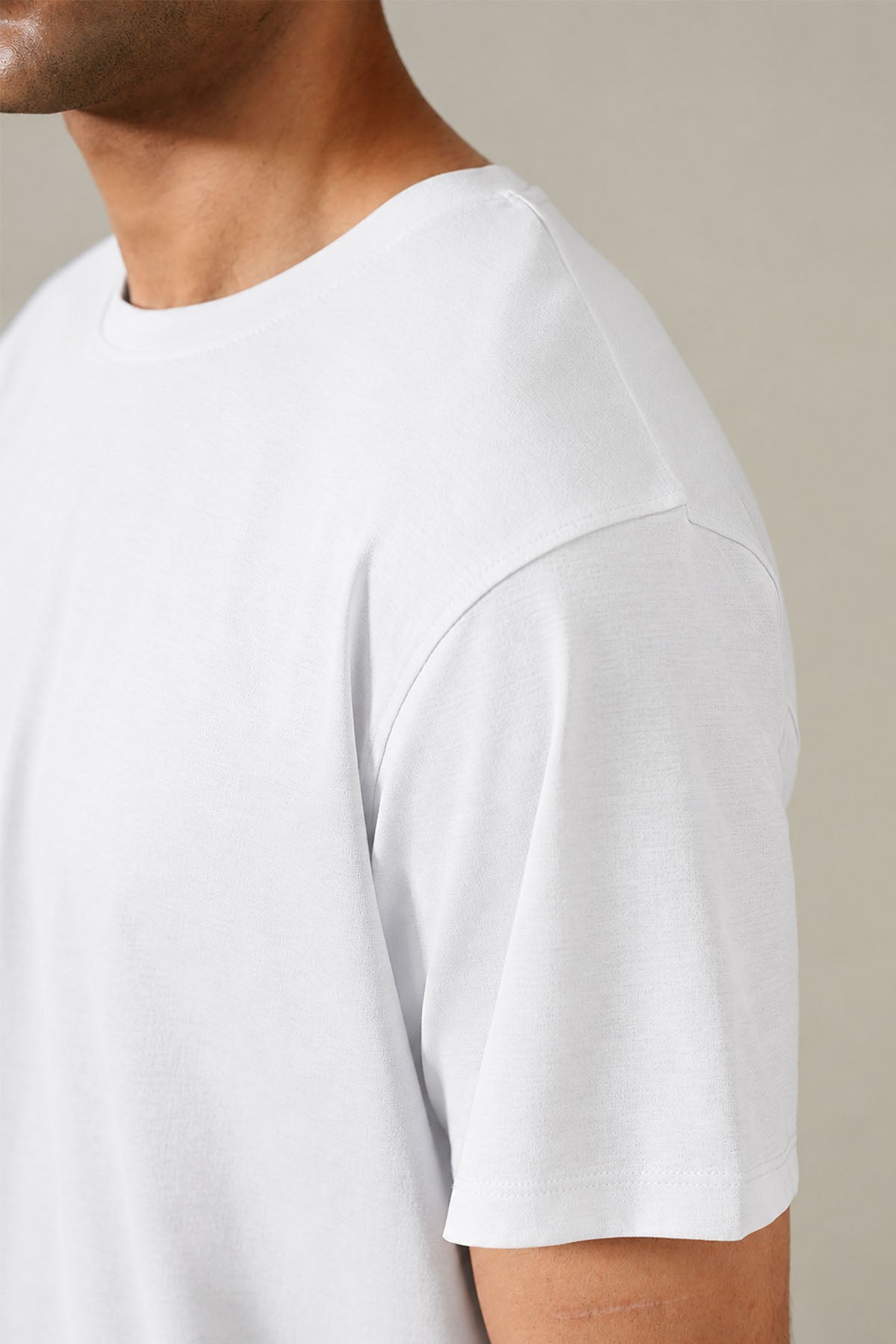 MEN SPORTS VENT TEE