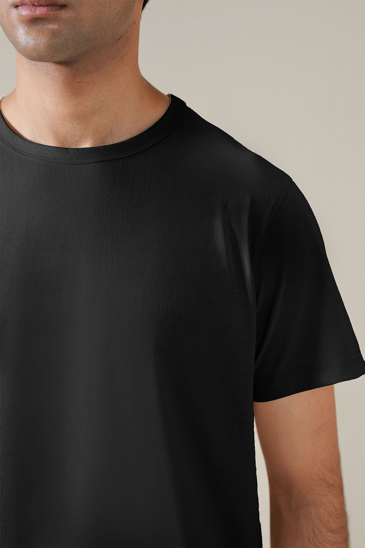 MEN TRAINING VENT TEE