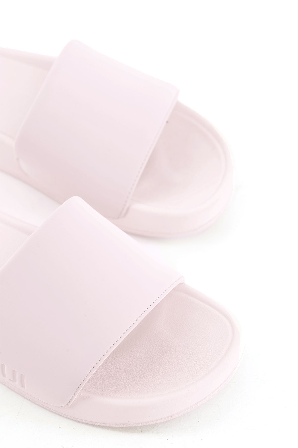 WOMEN CLOUD SLIDES