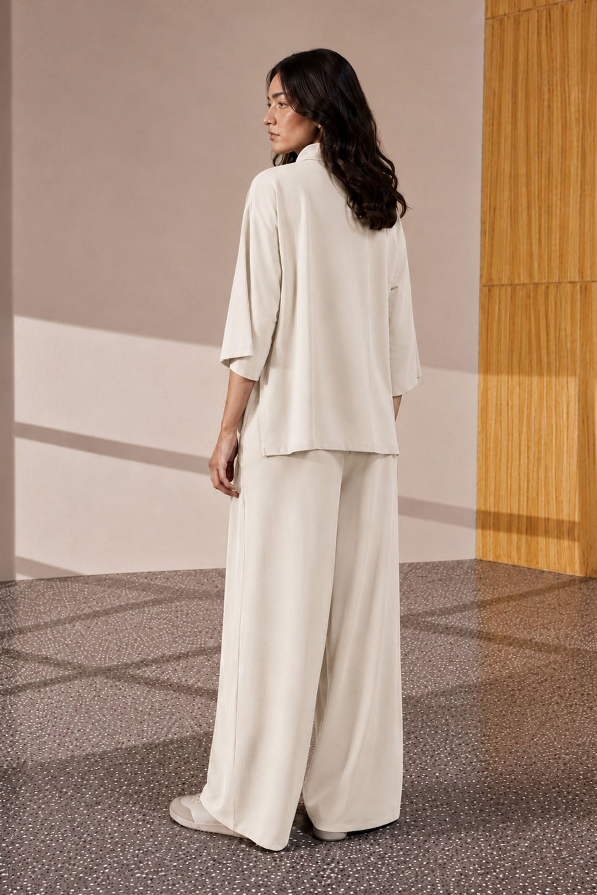 MOCK NECK SIDE SLIT CLOUDLUX