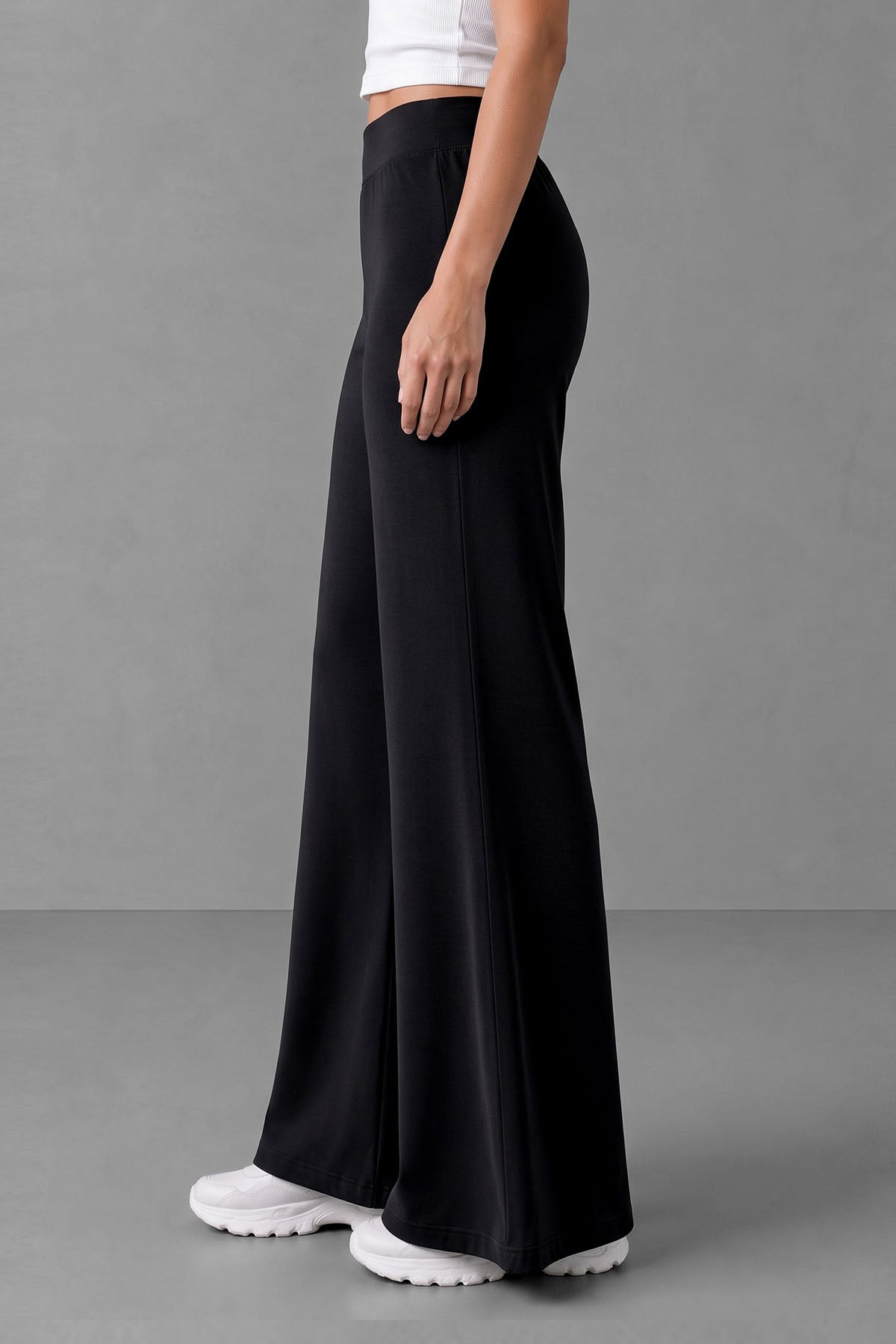 SOFT TOUCH FLARED PANTS