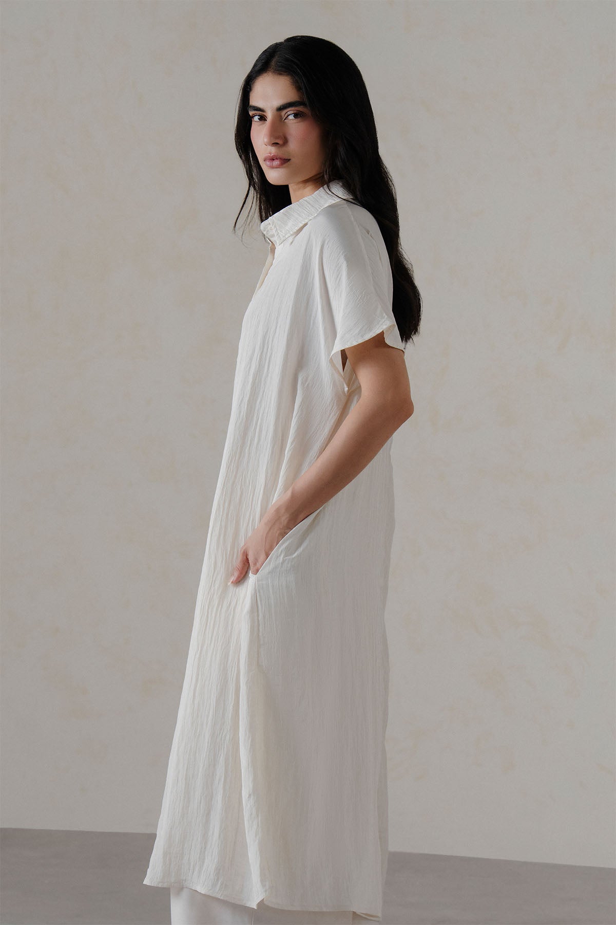 TEXTURED SHORT-SLEEVE TUNIC