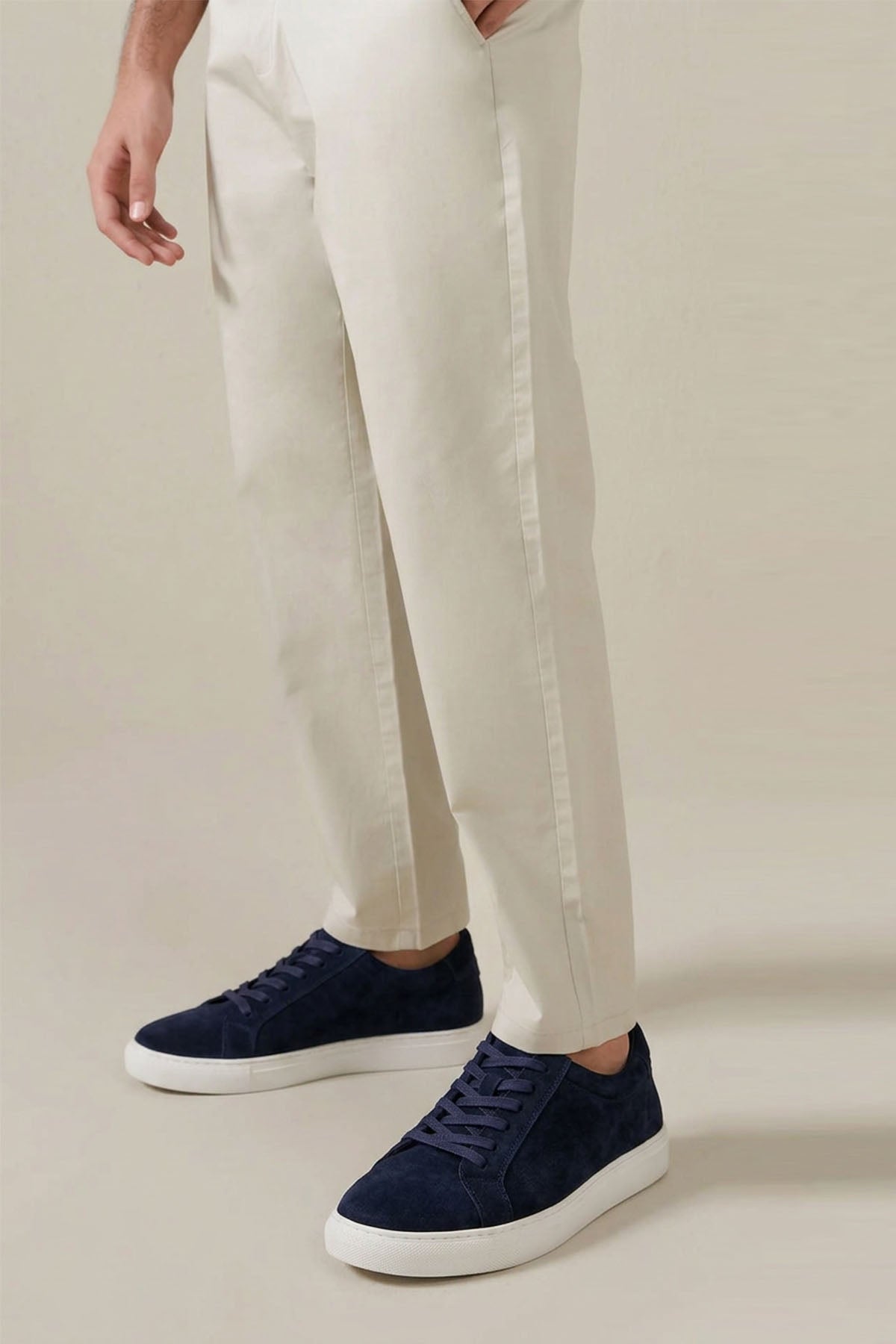 MEN SUEDE TRAINERS