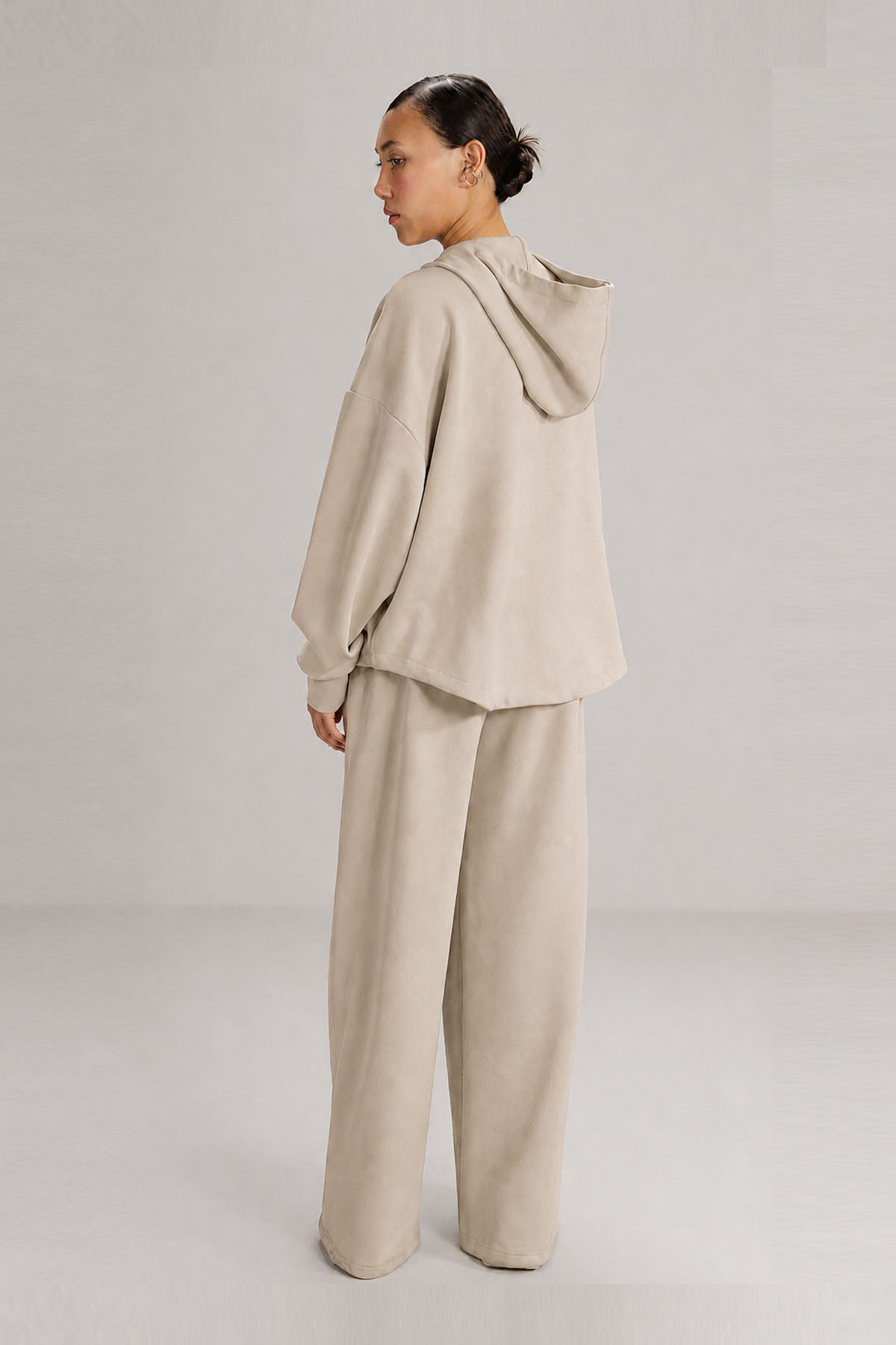 PULLOVER HOODIE CLOUDLUX LIGHT