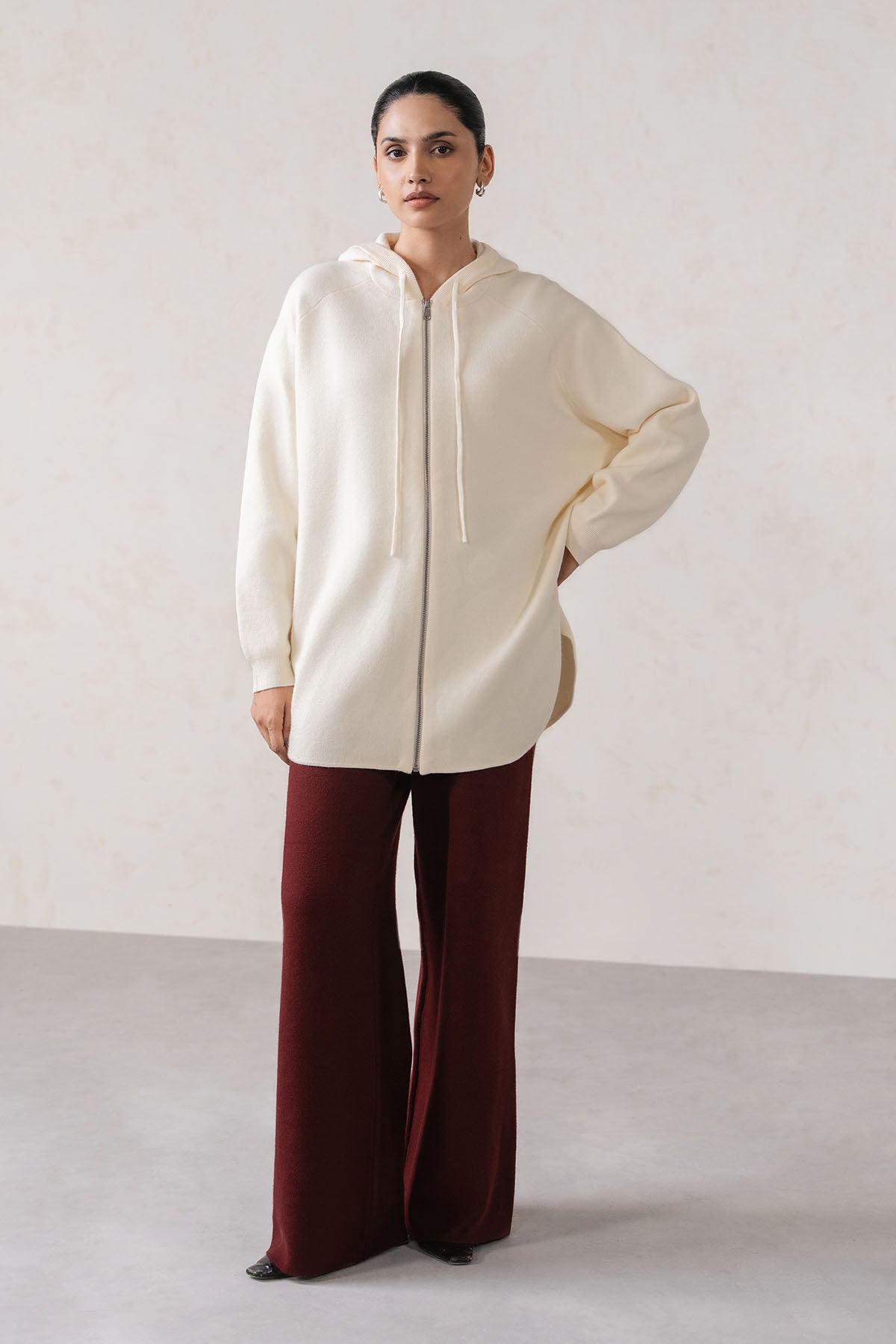 OVERSIZED ZIPPER HOODIE