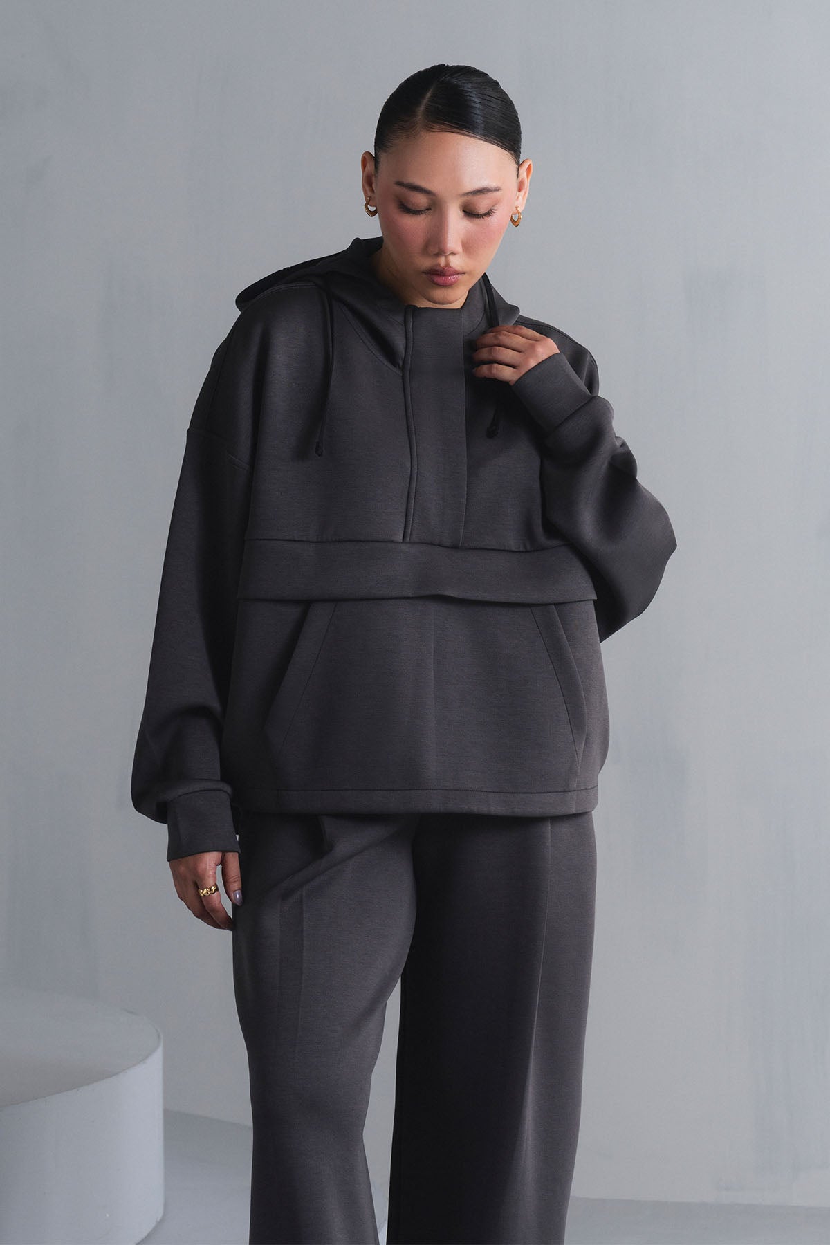 TEXTURED PULLOVER HOODIE-CLOUDLUX