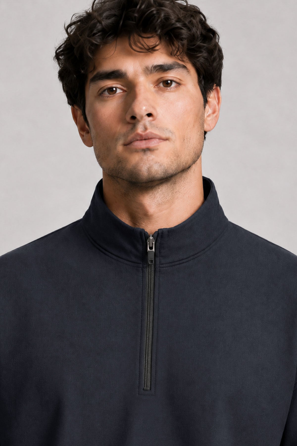 MEN TRAIN QUARTER ZIPPER-RIPST
