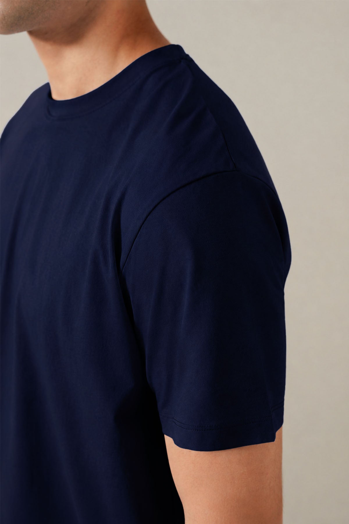 MEN SPORTS TECH TEE