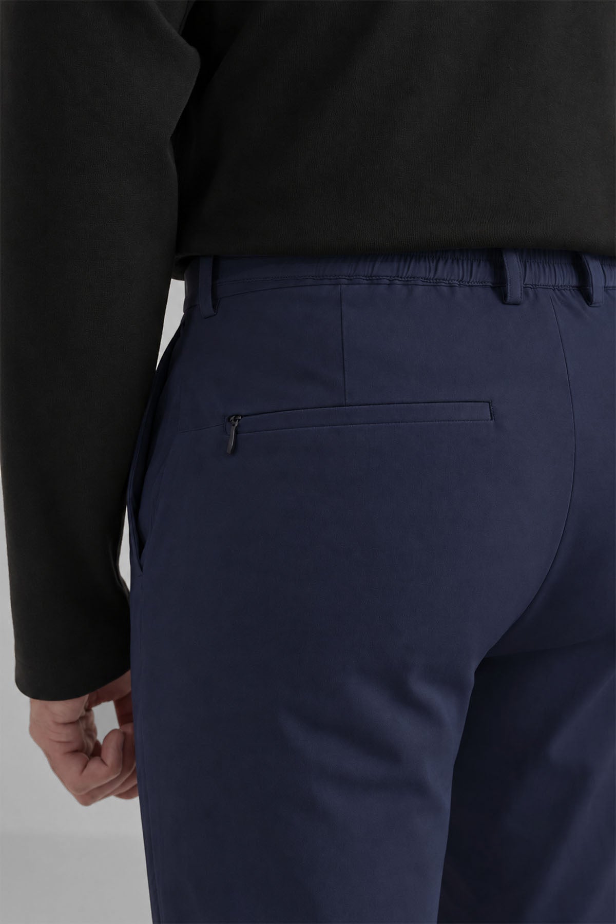 TECH PANT WITH ELASTICATED WAISTBAND-ULTRA LIGHT