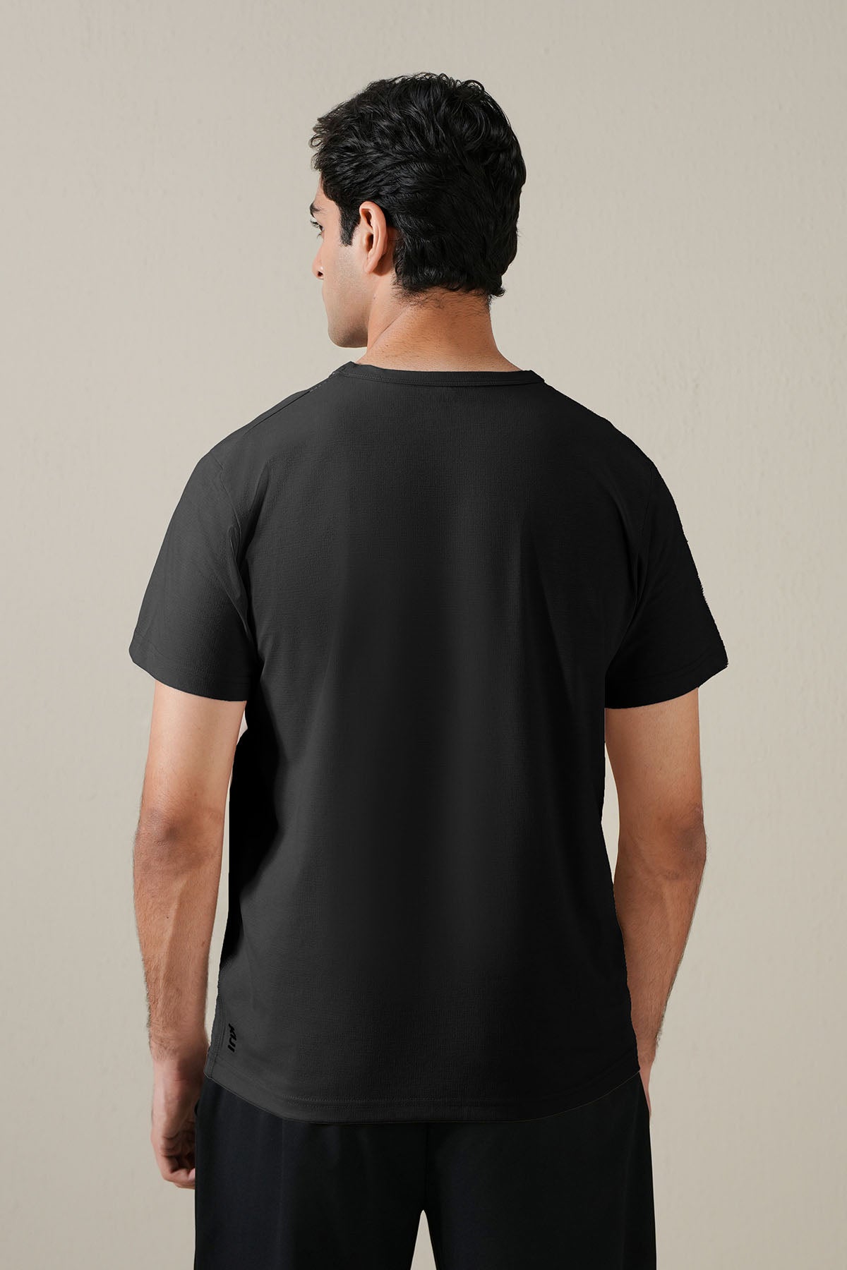 MEN TRAINING VENT TEE
