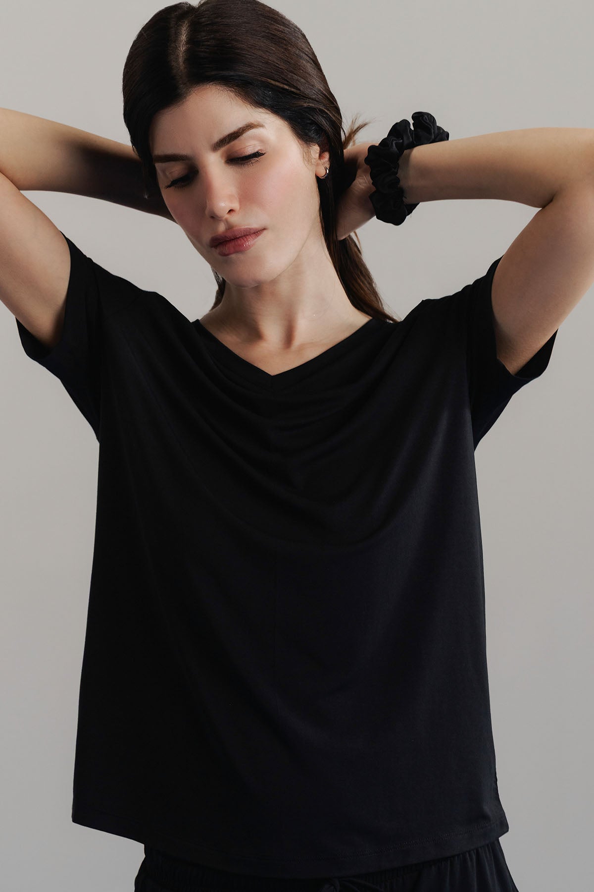 WOMEN V-NECK NIGHTSUIT CLOUDLUX