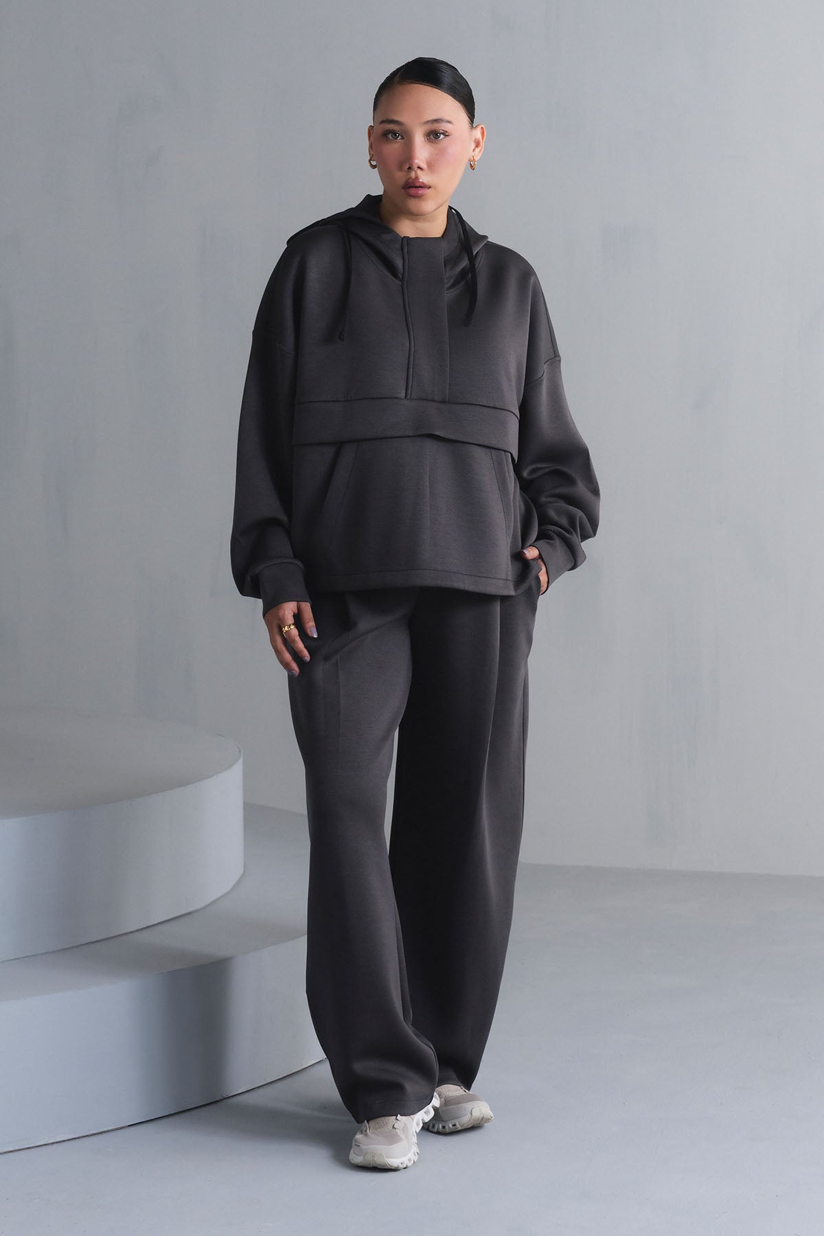 TEXTURED PULLOVER HOODIE-CLOUDLUX