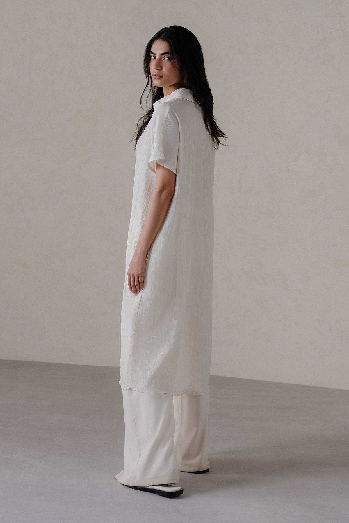 TEXTURED SHORT-SLEEVE TUNIC