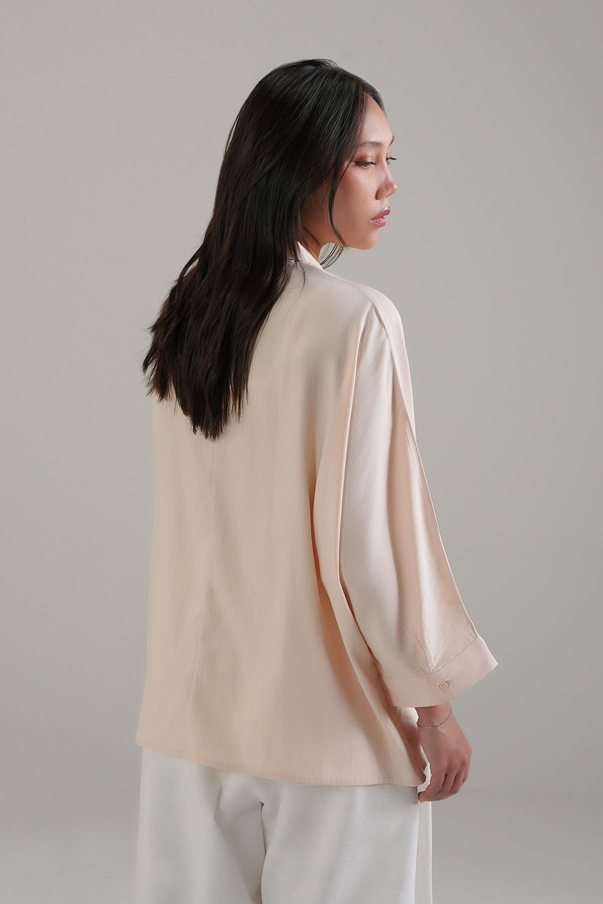 RELAXED BAND COLLAR SHIRT
