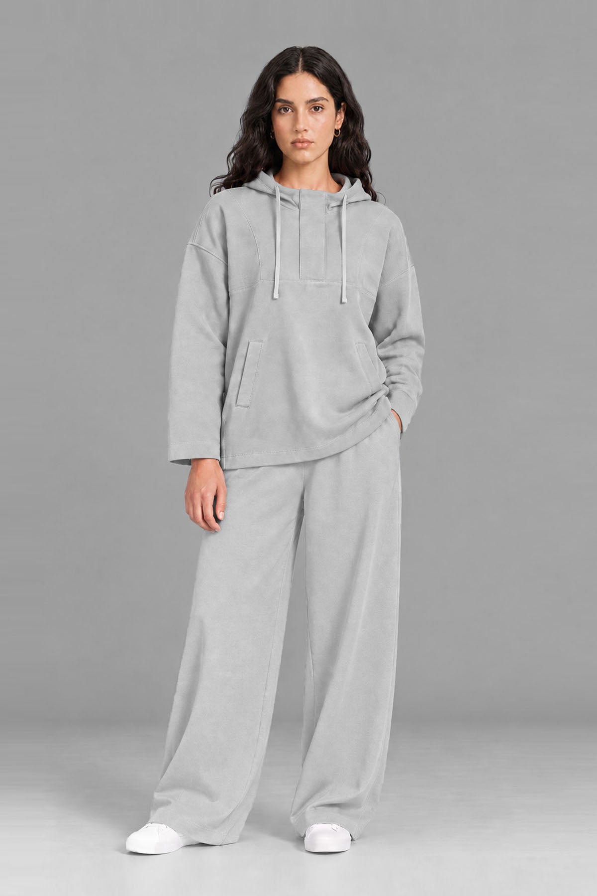 HALF ZIP PULLOVER HOODIE CLOUDLUX LIGHT