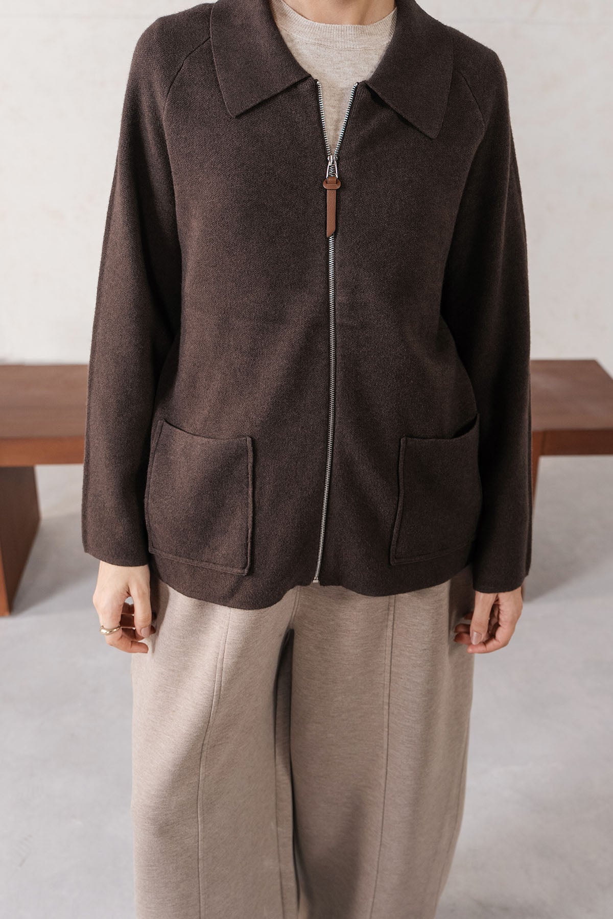 SOFT KNIT ZIPPER