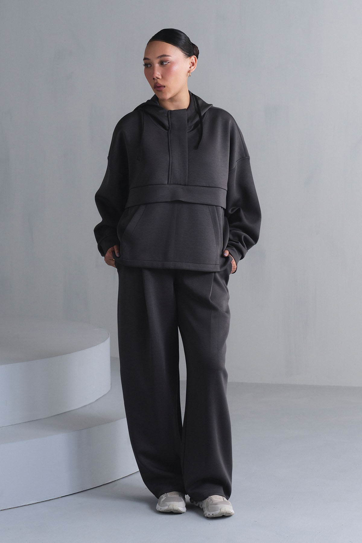 TEXTURED PULLOVER HOODIE-CLOUDLUX