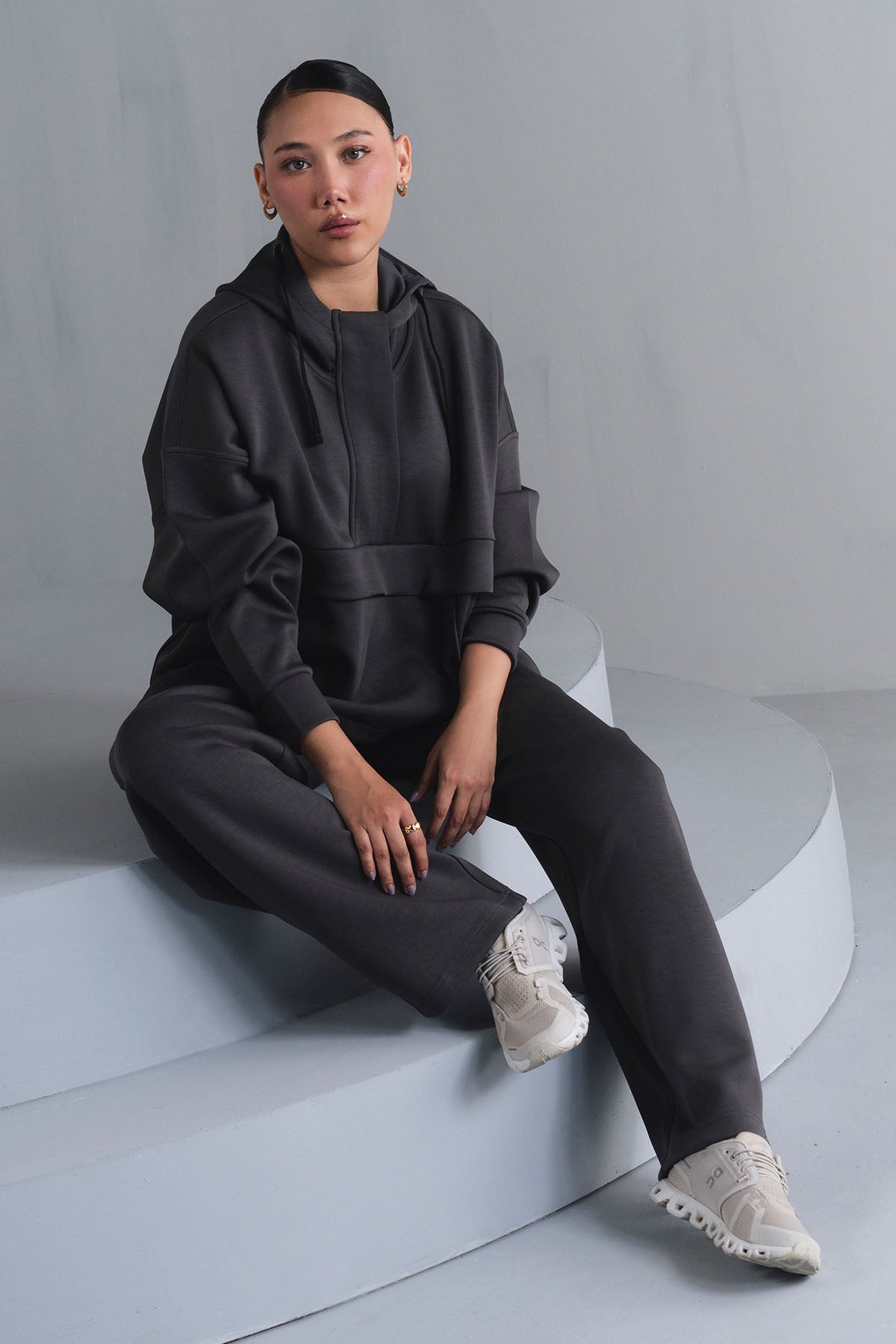 TEXTURED PULLOVER HOODIE-CLOUDLUX