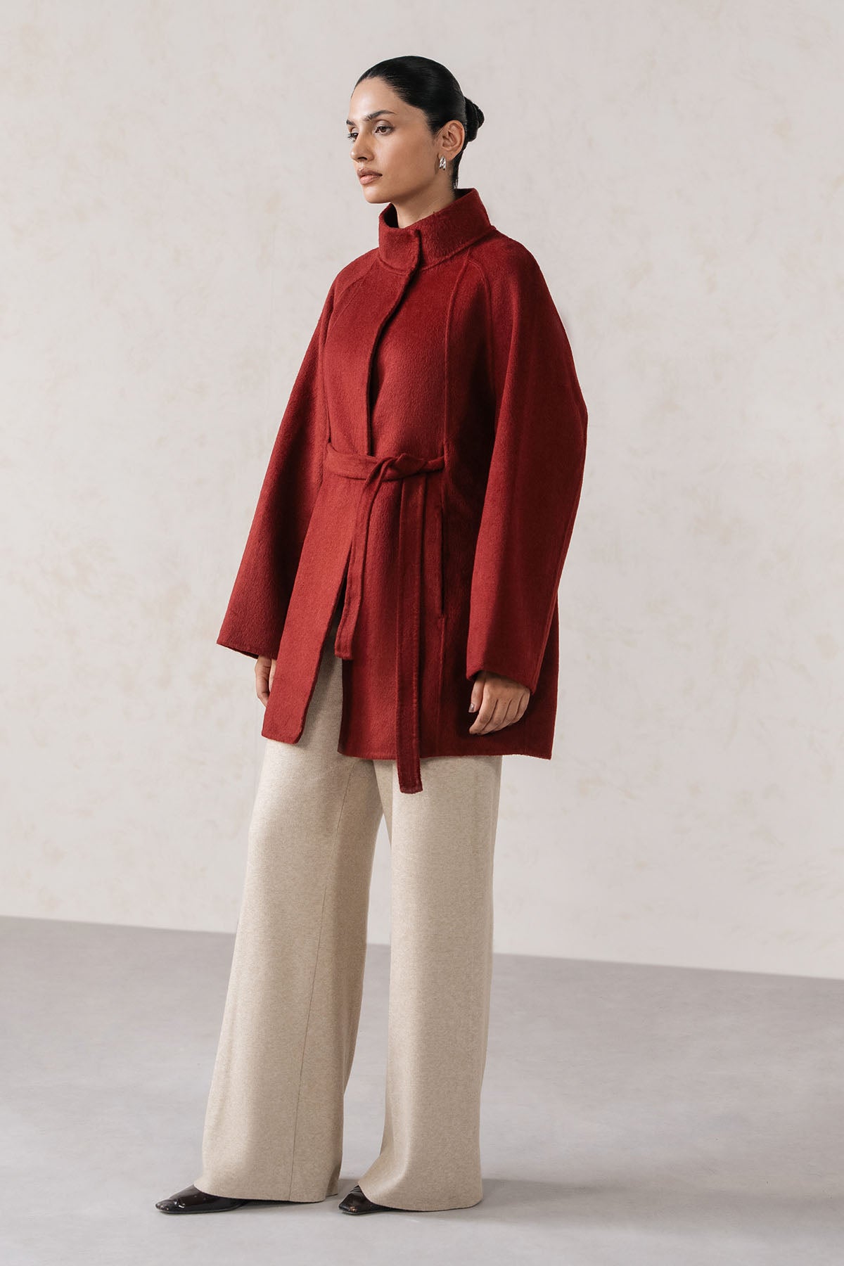 CAPE COAT