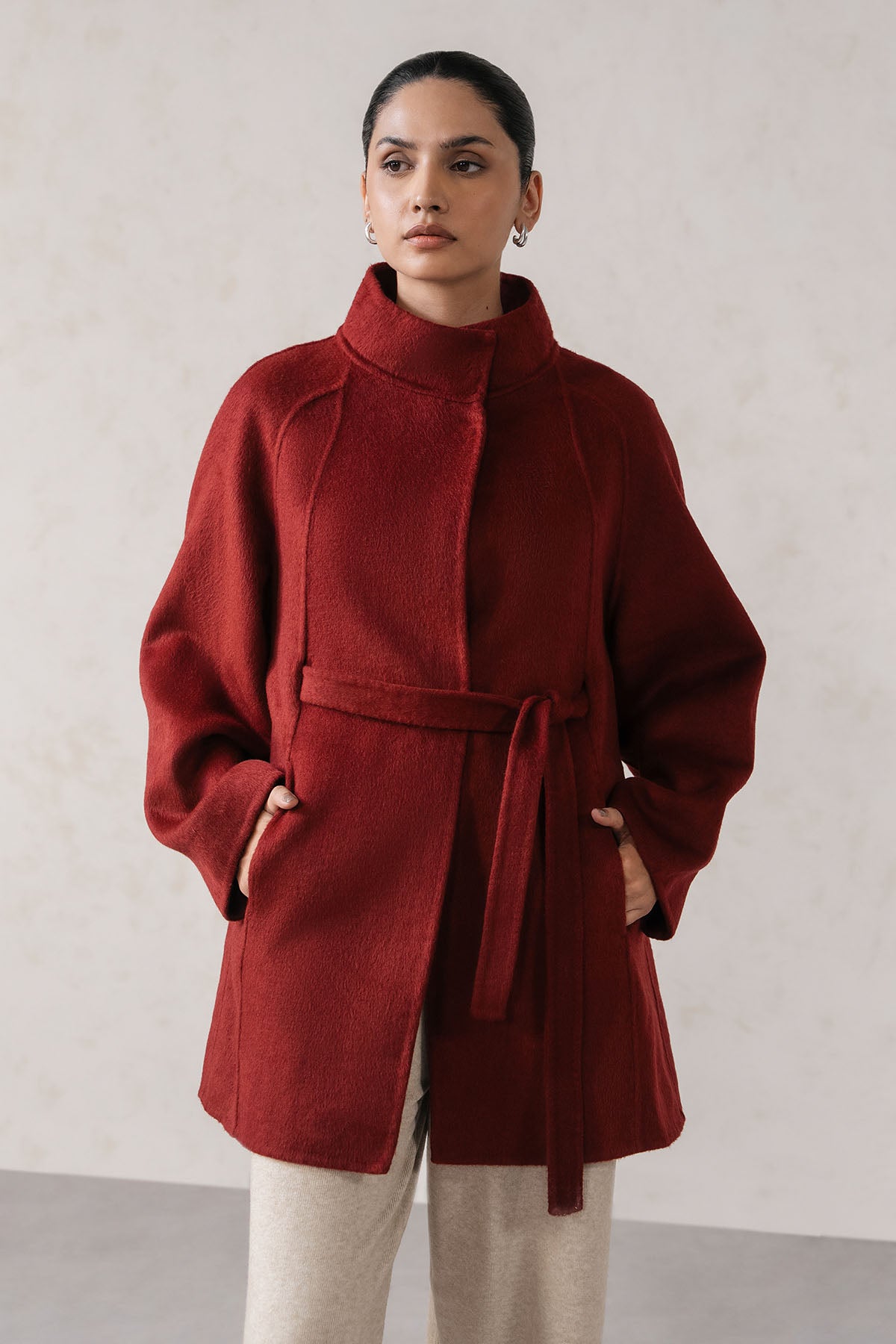 CAPE COAT