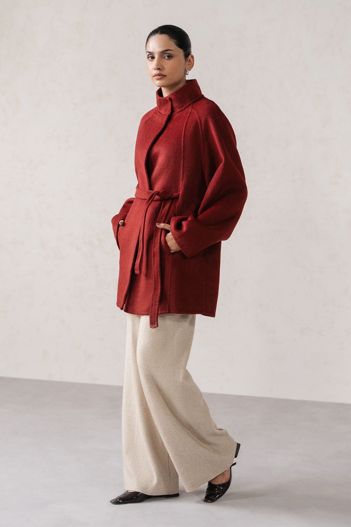 CAPE COAT