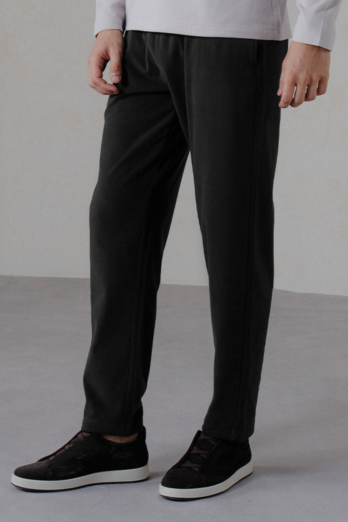 BASIC SWEATPANTS-CLOUD FLEECE