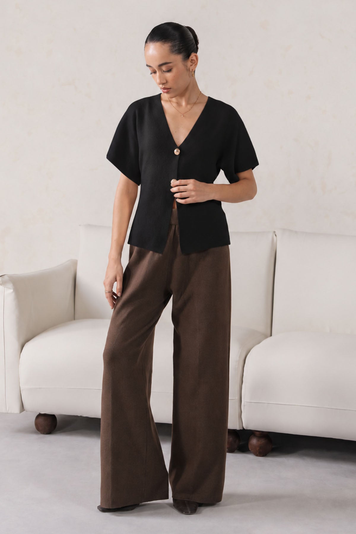 SHORT SLEEVE KNIT CARDIGAN