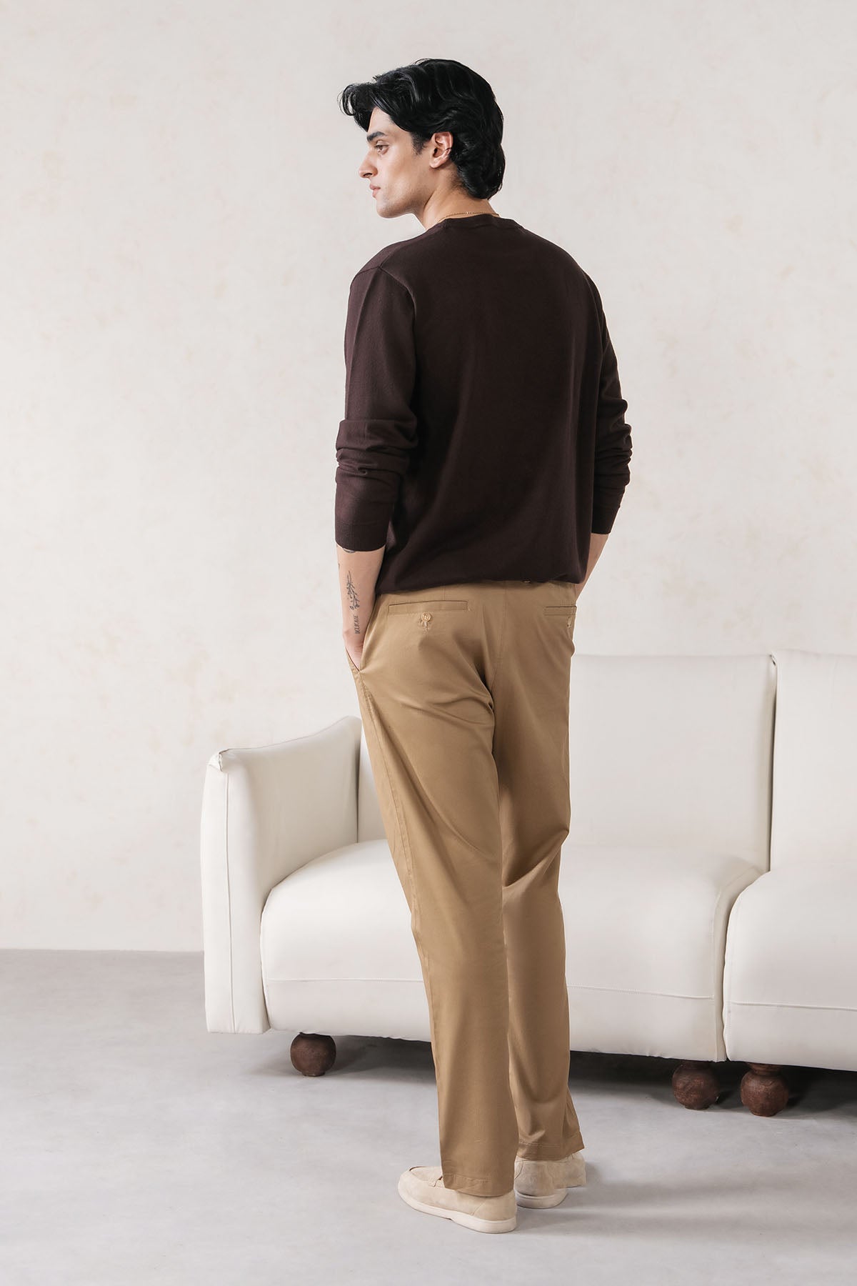 REFINED CREWNECK SWEATER