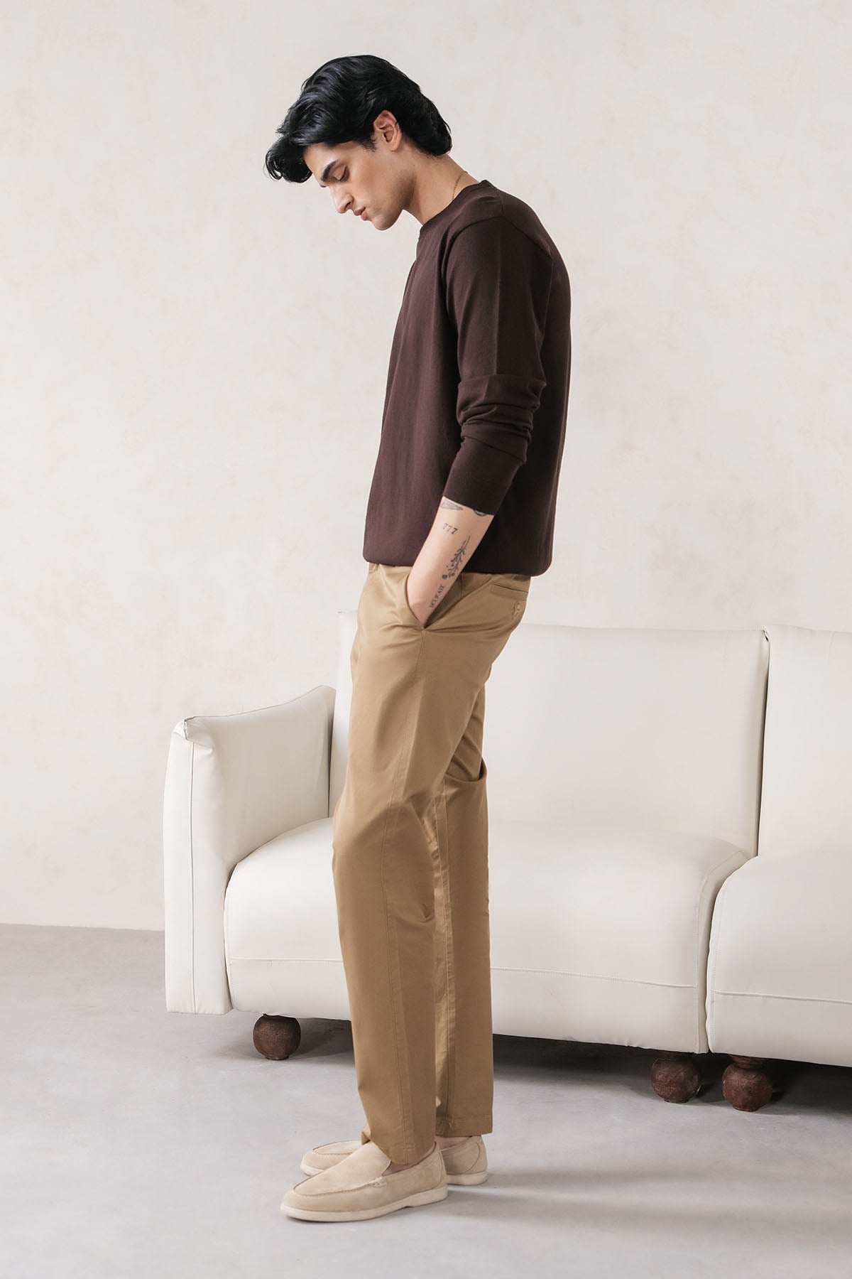 REFINED CREWNECK SWEATER