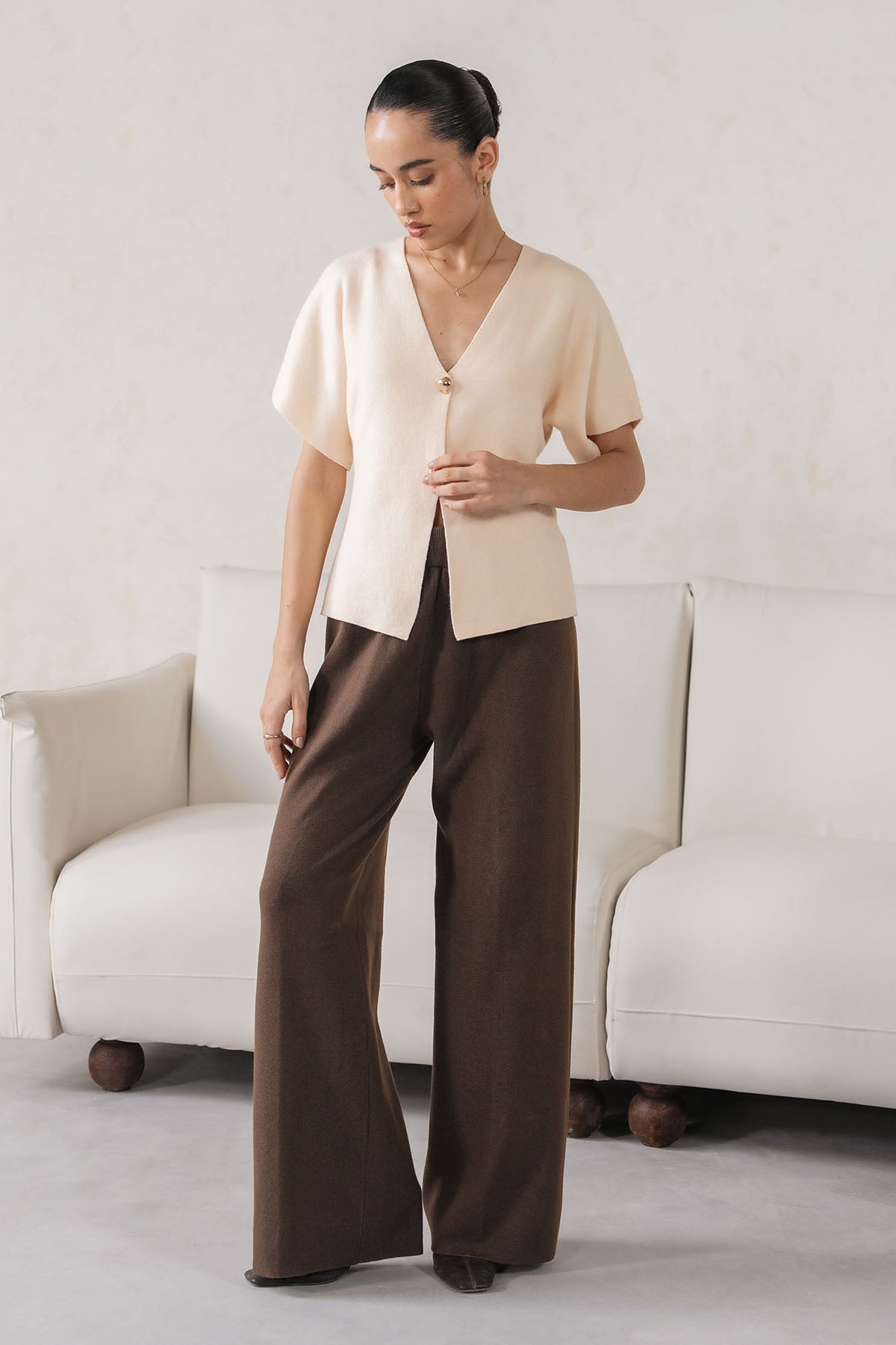 SHORT SLEEVE KNIT CARDIGAN