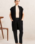 SLEEVELESS OPEN CARDIGAN