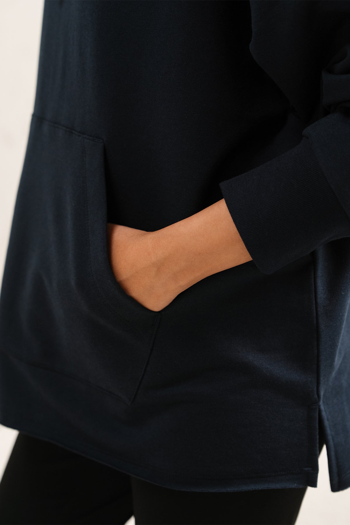 RELAXED LONG HOODIE-TERRY