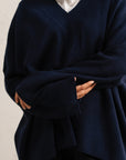 FLUID V-NECK SWEATER