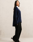 FLUID V-NECK SWEATER