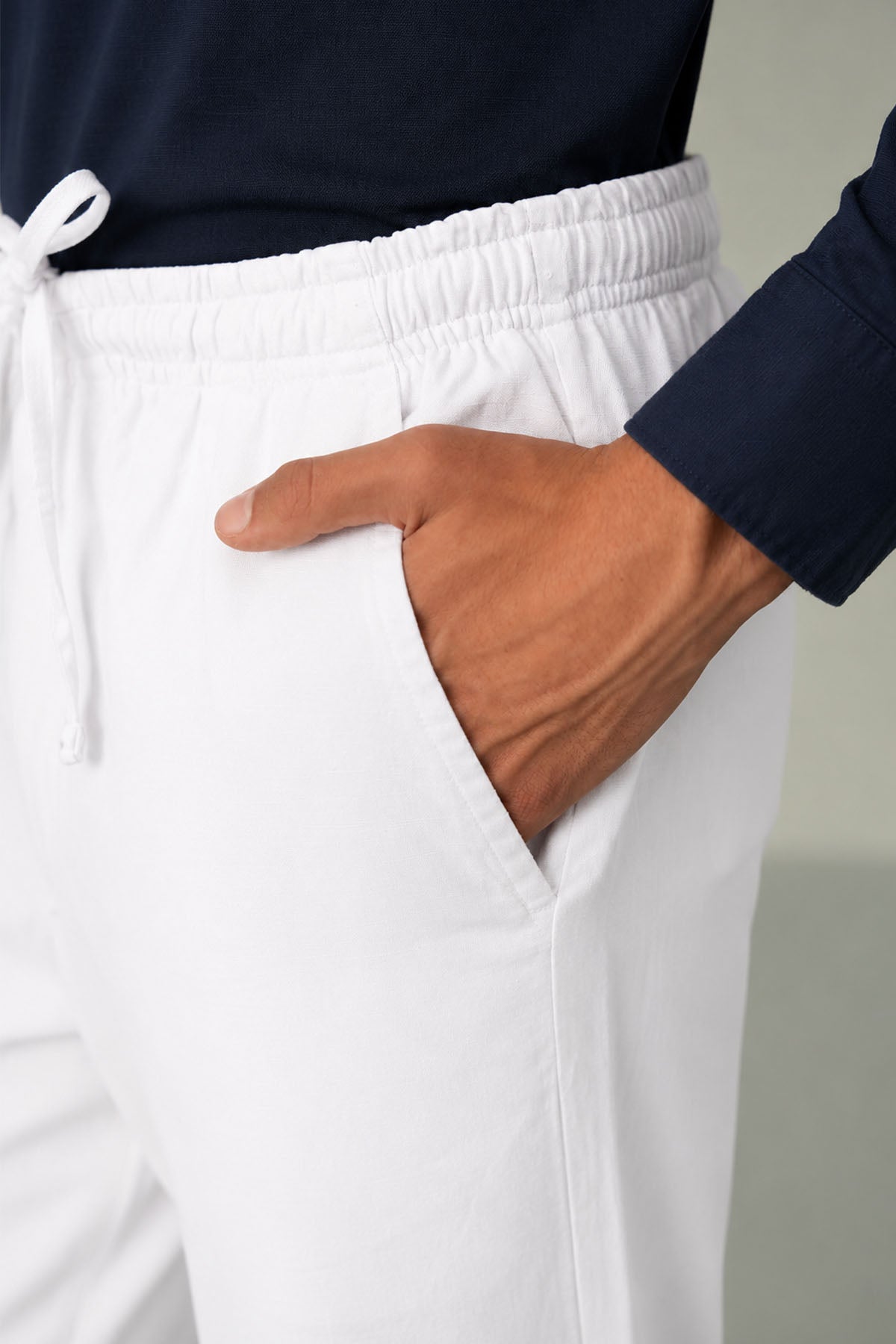 RELAXED LINEN PANTS