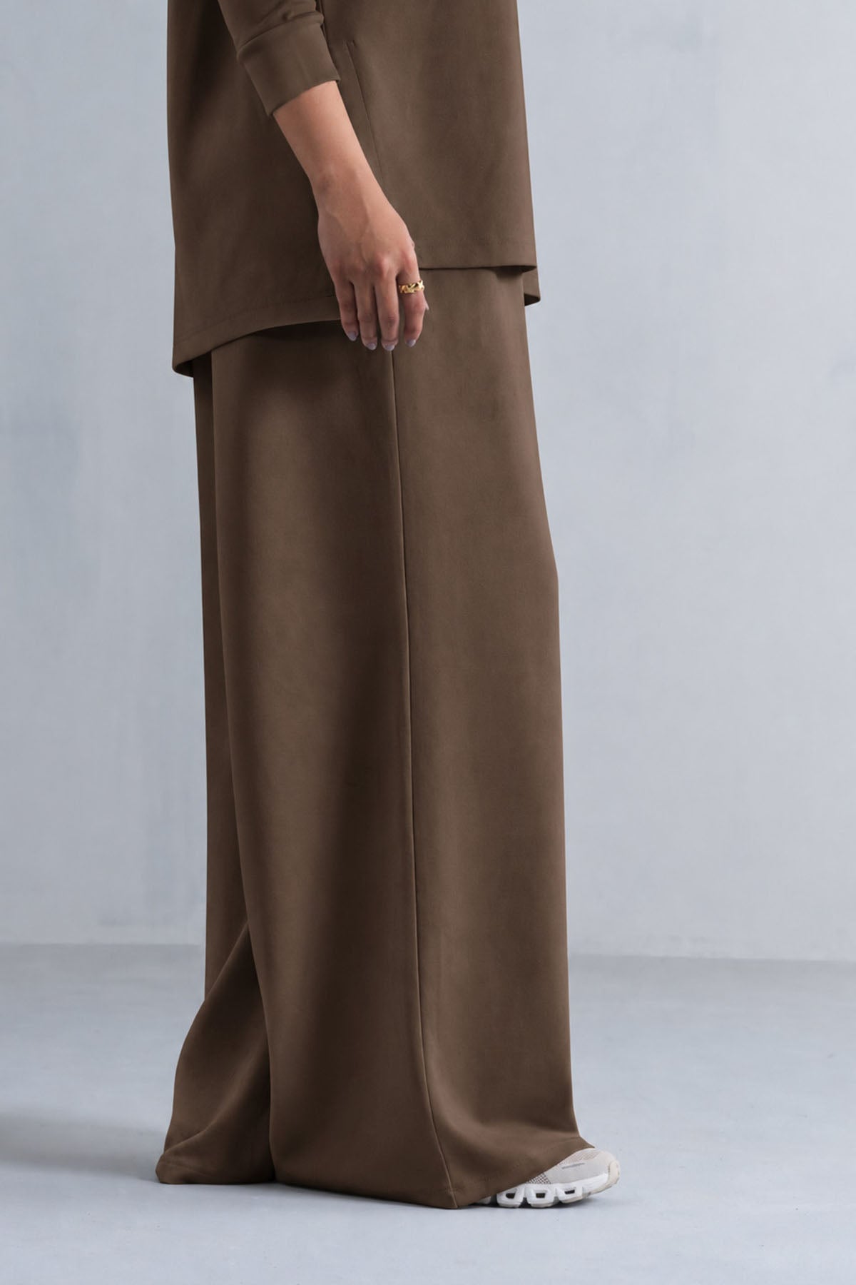 TEXTURED RELAXED PANTS-CLOUDLUX