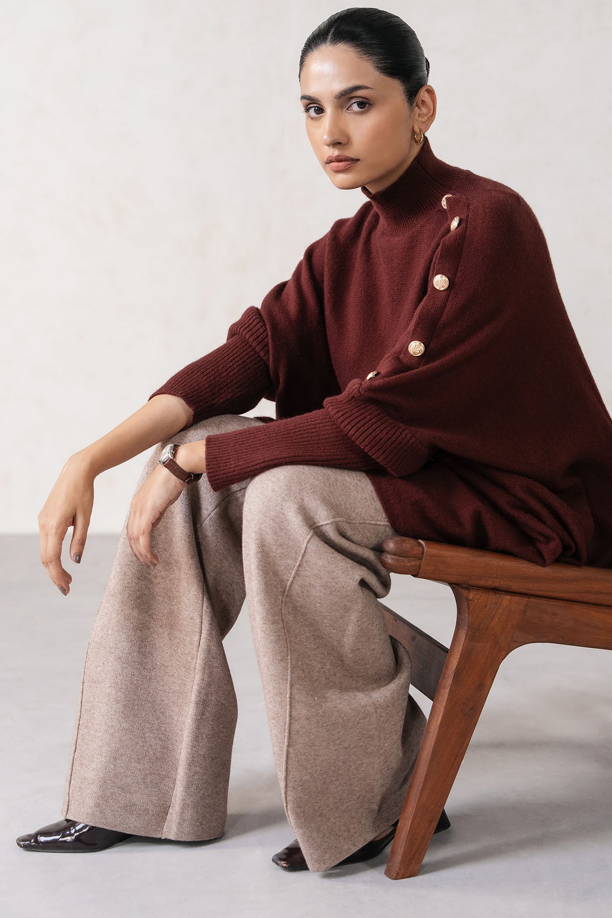 MOCKNECK OVERSIZED SWEATER
