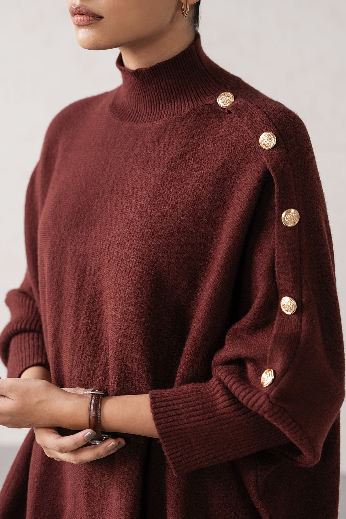 MOCKNECK OVERSIZED SWEATER