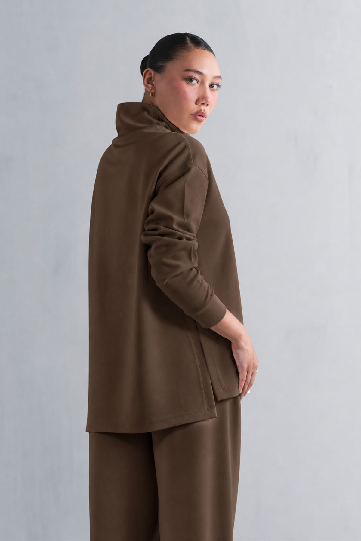 TEXTURED MOCK NECK SIDE SLIT-CLOUDLUX