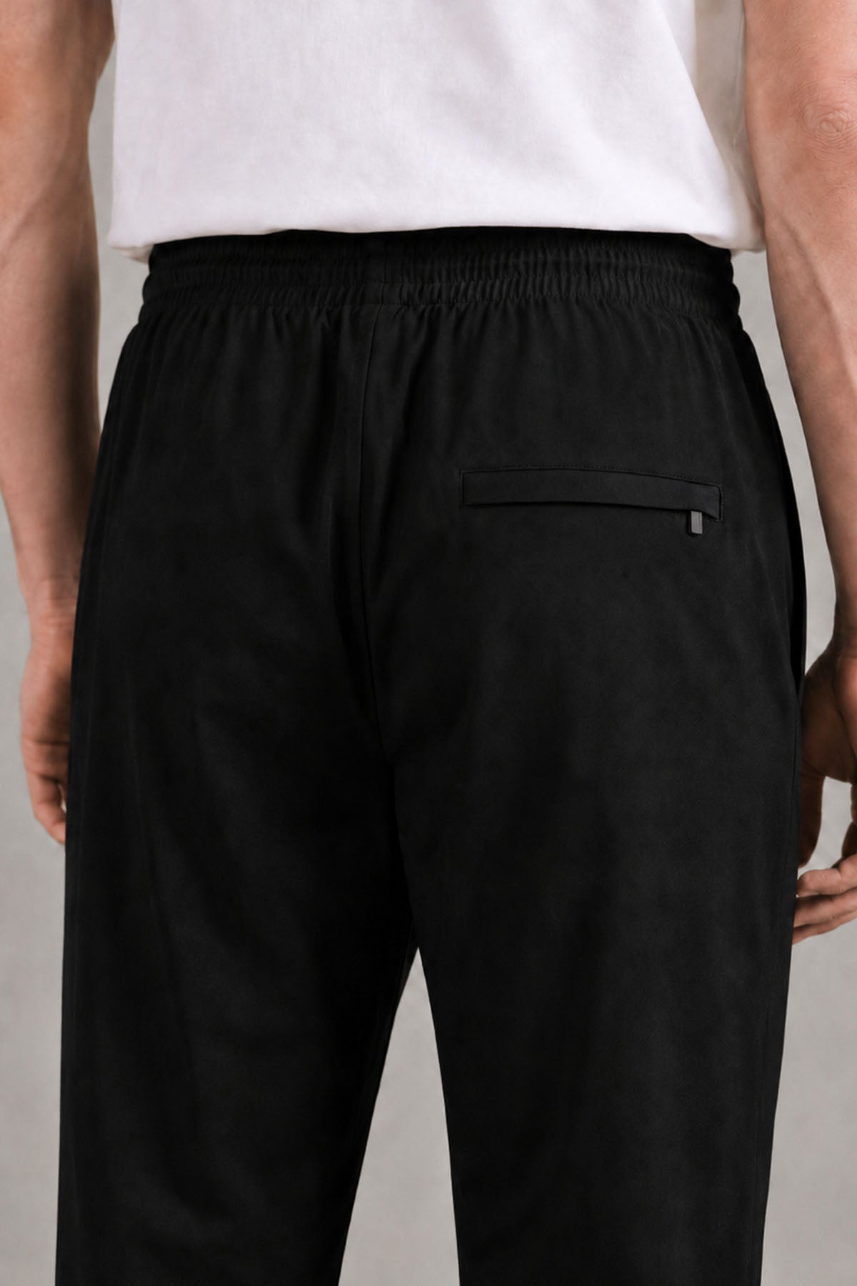 BUILD TO MOVE PANTS