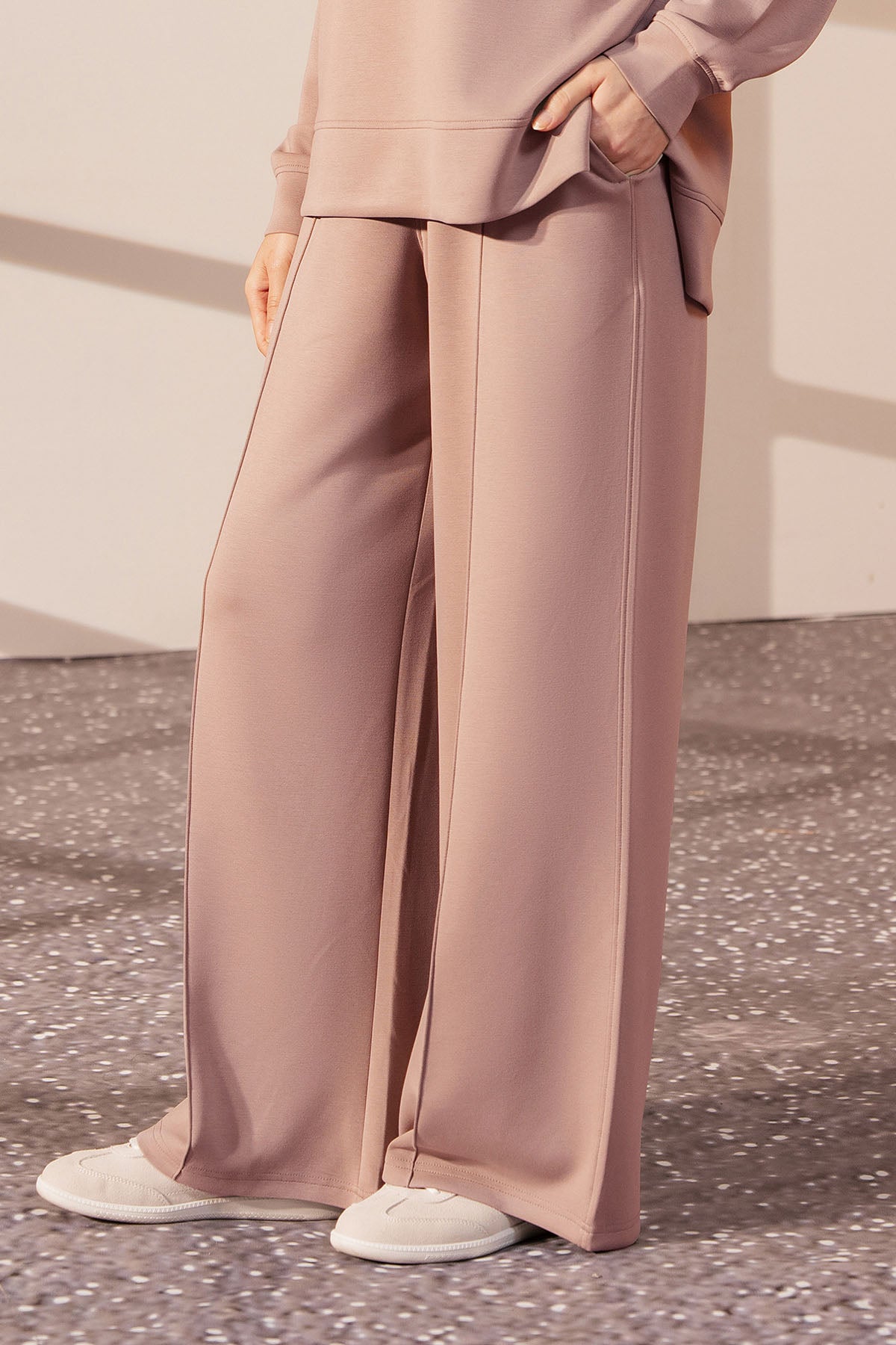 PLEATED WIDE LEG TROUSER CLOUDLUX