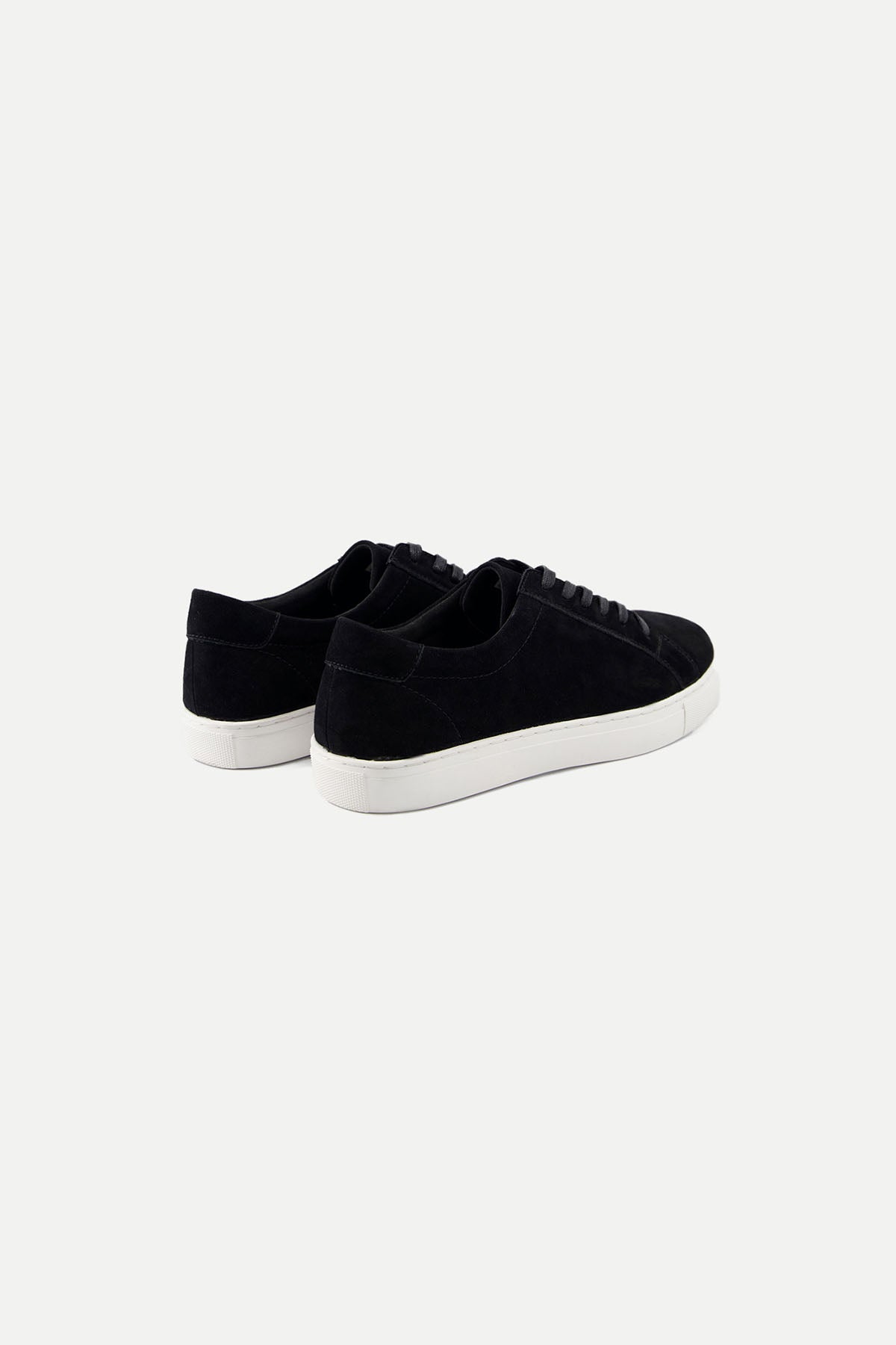 MEN SUEDE TRAINERS
