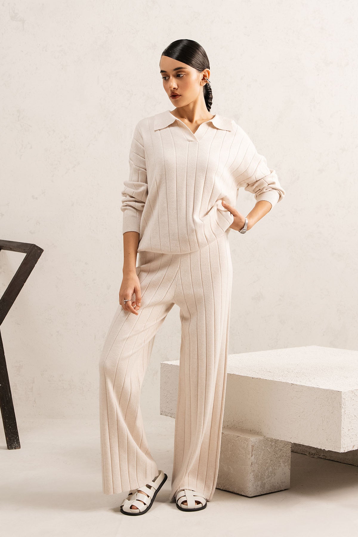 OPEN COLLAR RIB SET
