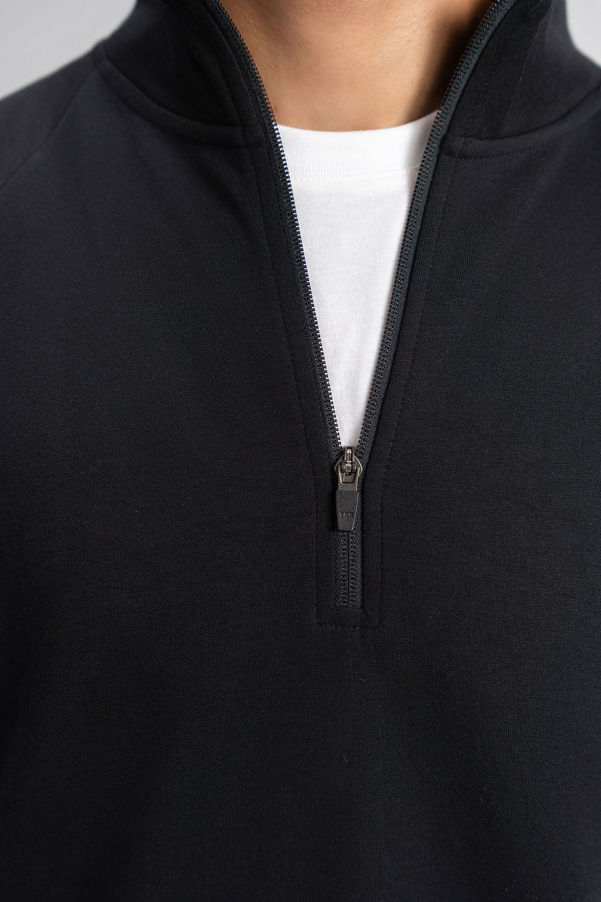 MEN QUARTER ZIP-DOUBLE KNIT