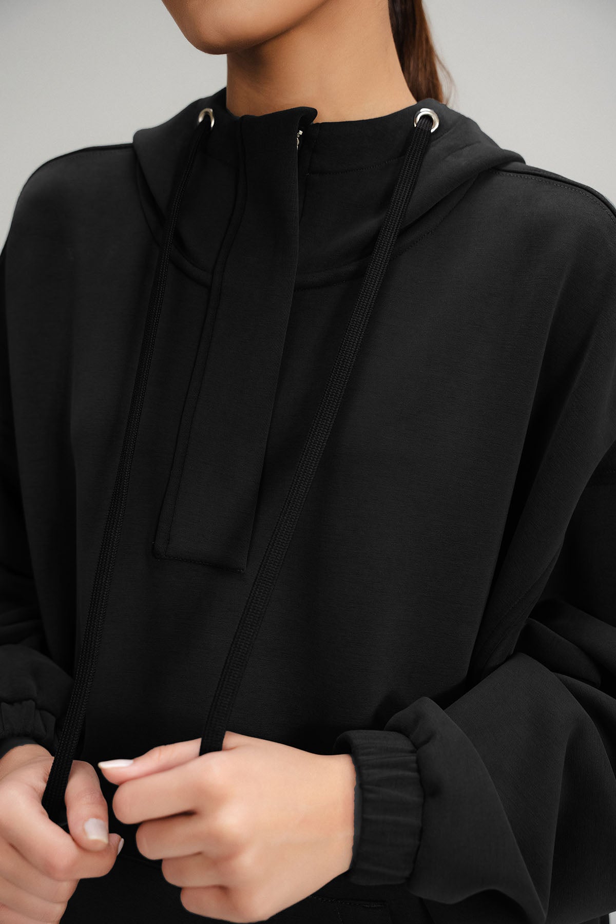 POCKET PULLOVER HOODIE CLOUD LIGHT