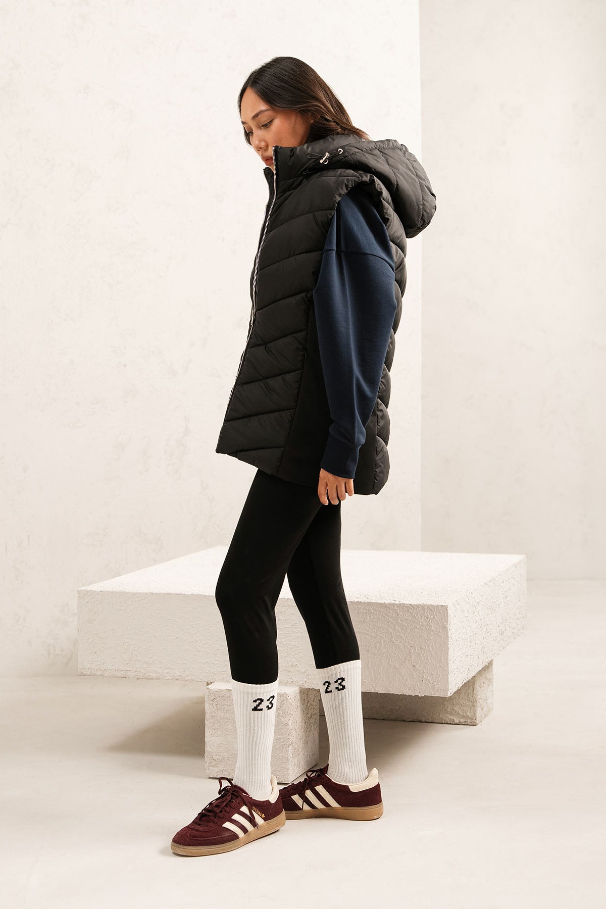 CHEVRON DOWN VEST WITH HOOD