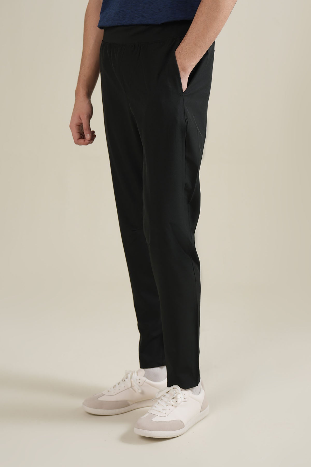 MEN PERFORMANCE PANTS