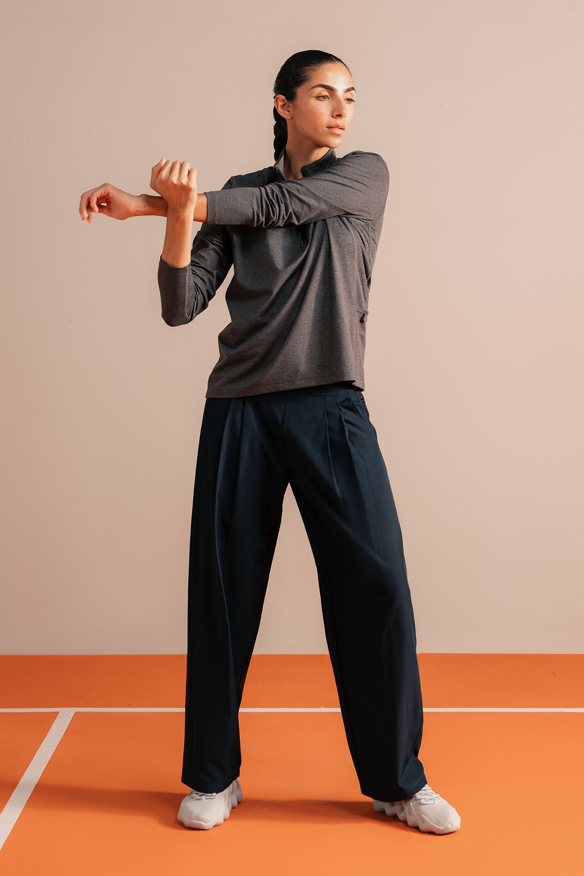 WOMEN TRAINING QUARTER ZIPPER