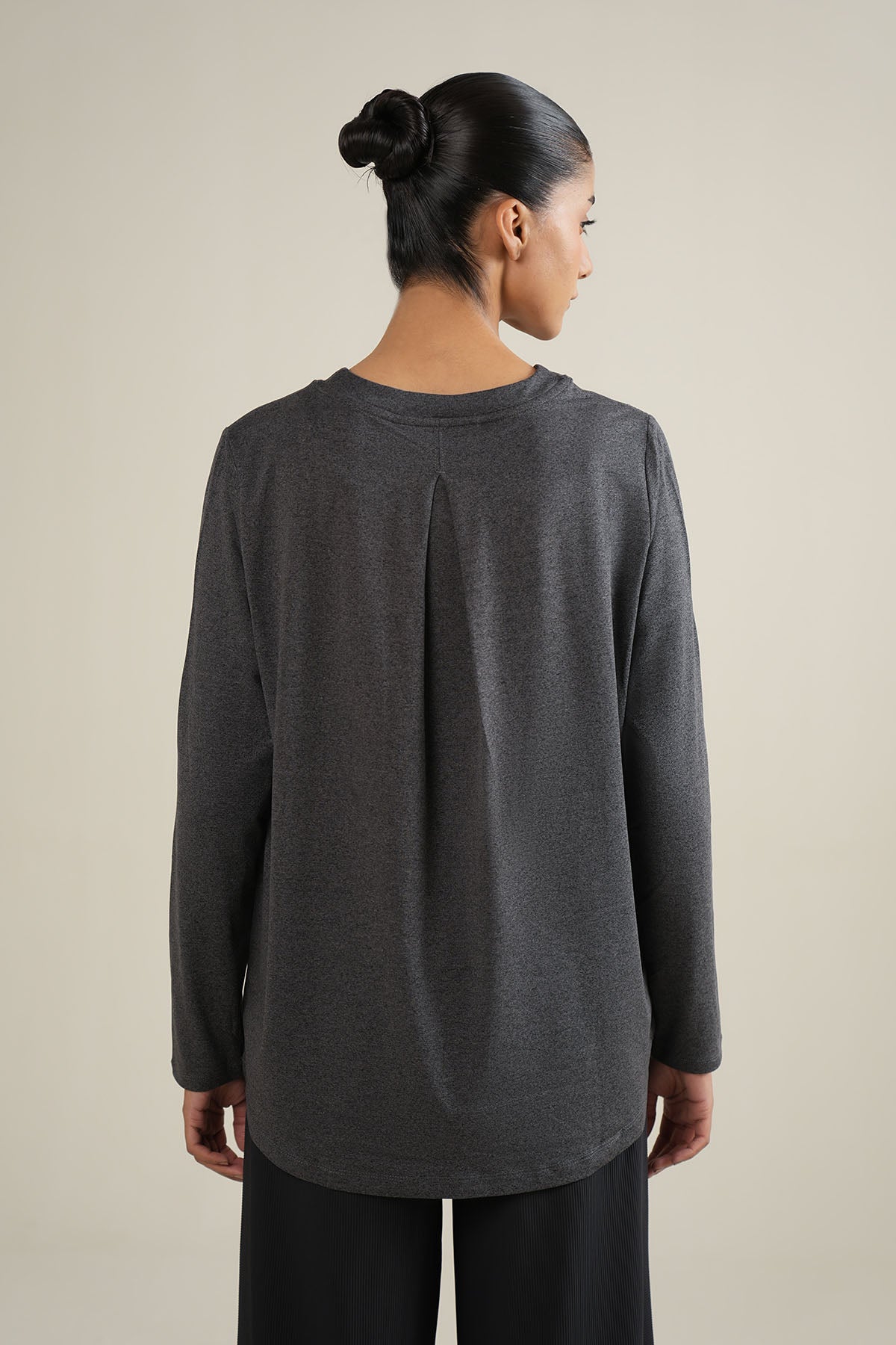 WITH EASE TOP